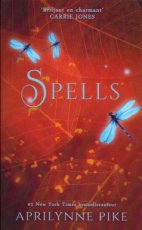 9789493265288 Pike, Aprilynne - Wings 02 Spells